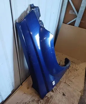 Nissan X-Trail T30 Fender