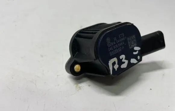 Audi A3 S3 8V Electromagnetic valve 04E906048A
