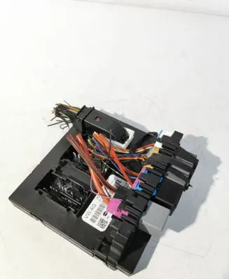 Volkswagen Golf VI Comfort/convenience module 1K0937084B