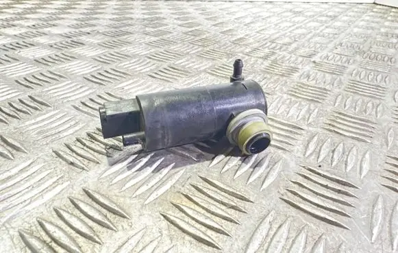 Toyota Auris E180 Windscreen/windshield washer pump 1018352 130119A