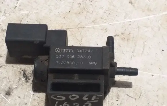 Volkswagen Golf V Turbo solenoid valve 037906283C