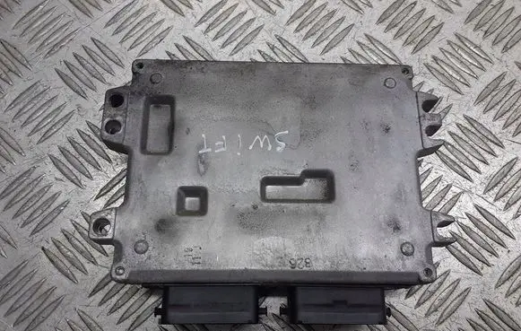 Suzuki Swift I Engine control unit/module ECU 3392072K0