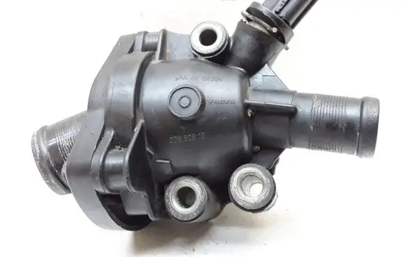 Volvo V70 Thermostat/thermostat housing 30650810