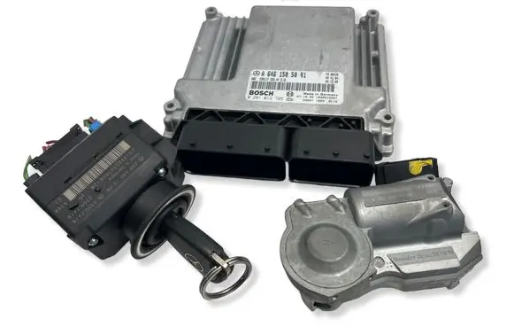 Mercedes-Benz C W203 Engine ECU kit and lock set A6461505091