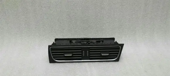 Audi A5 8T 8F Dash center air vent grill 8T2820951A