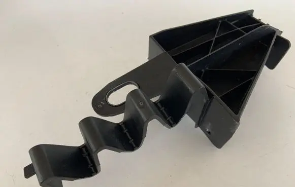 Audi A4 S4 B9 Front bumper mounting bracket 8W0807333A