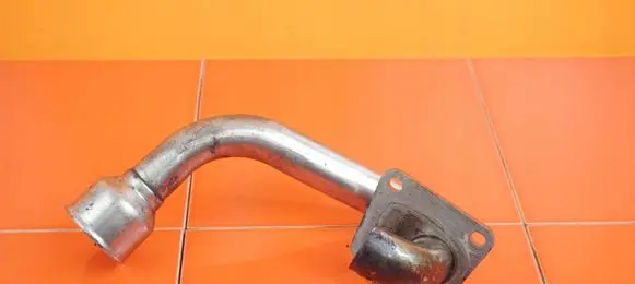 Chrysler 300 - 300C EGR valve line/pipe/hose 19MB4