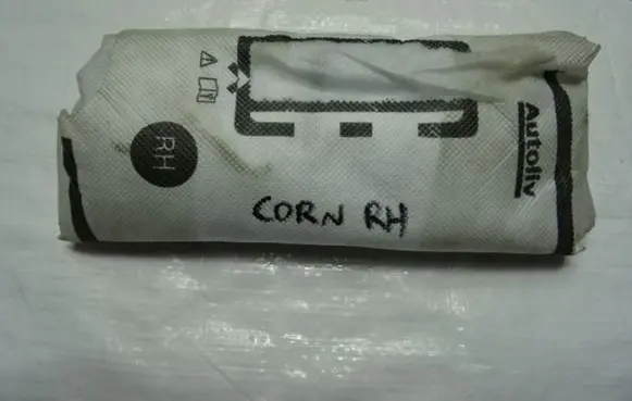 Opel Corsa F Seat airbag 640819200