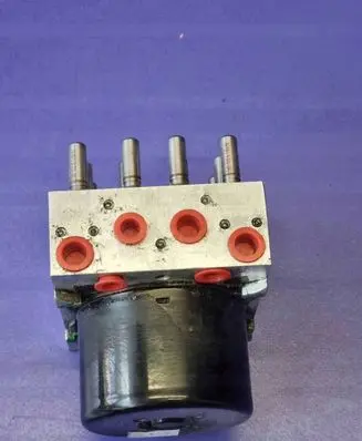 Volkswagen Golf VI ABS Pump 1K0614517BD