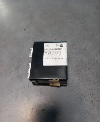 Mazda 6 Door central lock control unit/module gj6a675dz 90LP0247