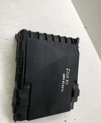 Fuse box cover