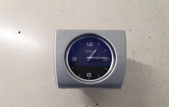 Audi A8 S8 D4 4H Clock 4H0919204H