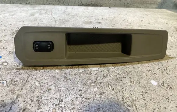 Cadillac CTS Electric window control switch 25750263 12032