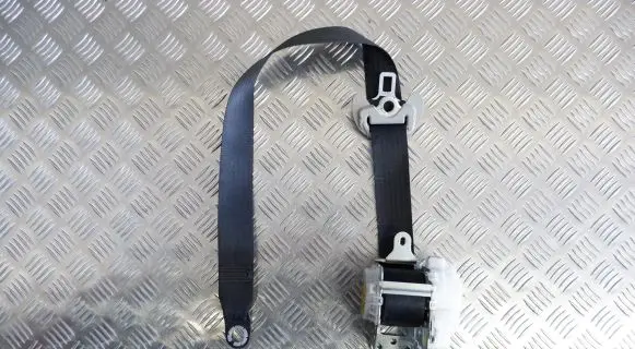 Toyota Prius (XW30) Front seatbelt 7322047110 7322047111 7322047113