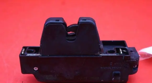 Citroen C3 Tailgate/trunk/boot lock/catch/latch 9646091580