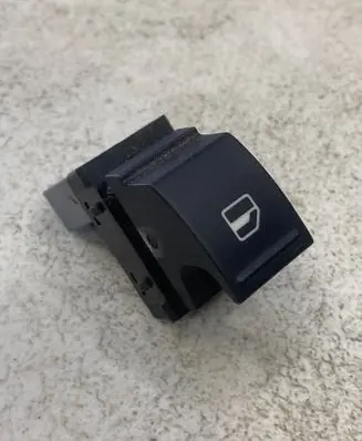 Volkswagen Golf V Electric window control switch 7L6959855B 204801S