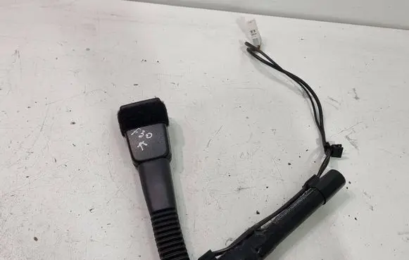 BMW 3 F30 F35 F31 Front seatbelt buckle 7259387 34110147D 2B32314