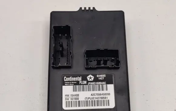 Chrysler Pacifica Tailgate/trunk control unit/module P68316094AC 68316094AC