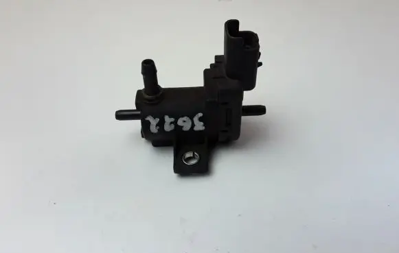 Ford Kuga II Turbo solenoid valve 9665558580