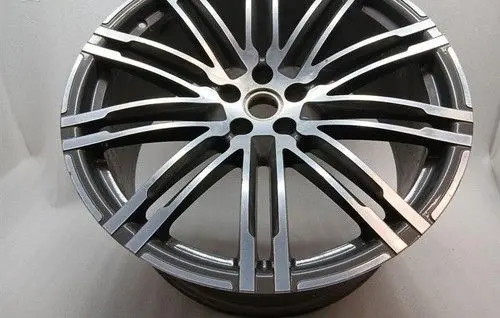 Porsche Macan (95B) R18 alloy rim 95B601025BA