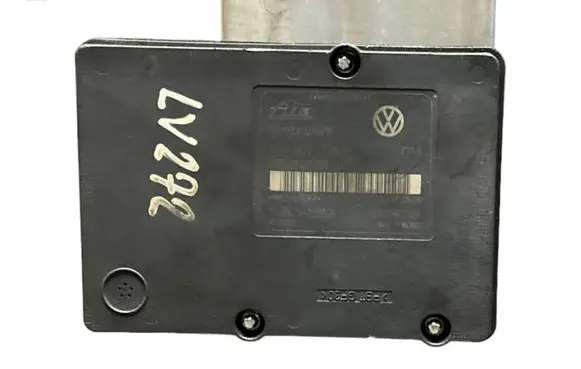 Volkswagen Touareg I ABS Pump 7L0907379C 7L0614111H