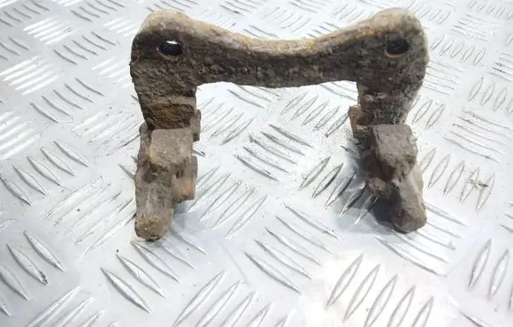 Audi 80 90 S2 B4 Brake caliper pad carrier rear 