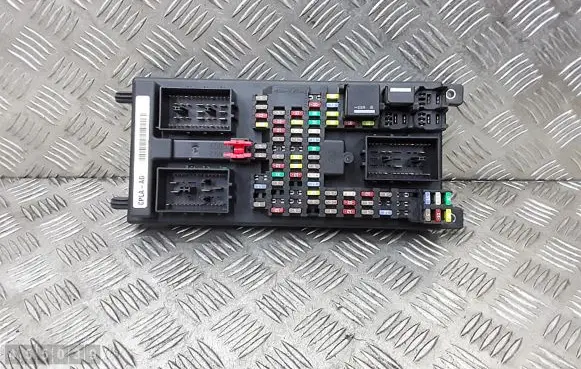 Land Rover Range Rover Evoque L538 Fuse module cpla14f041ad
