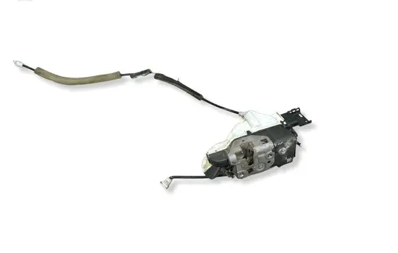 Peugeot Partner Front door lock 828406