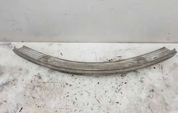 BMW 3 E46 Front bumper cross member 8195287
