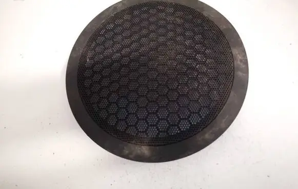Side speaker trim/cover
