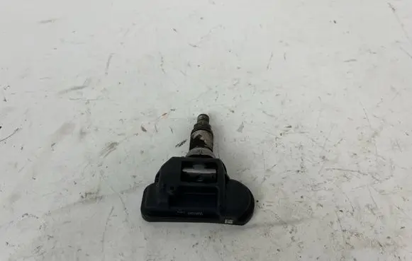 Maserati Quattroporte Tire pressure sensor 670002790 005C06FD