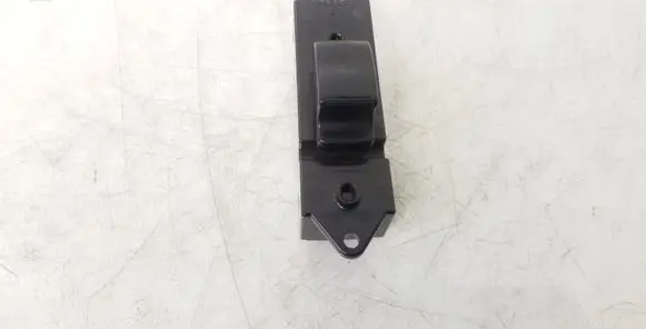 Mitsubishi Outlander Electric window control switch 8608A062 C8DD603M 1018D1