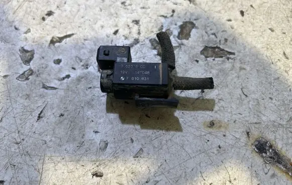 BMW 4 F32 F33 Turbo solenoid valve 70231800 14T048 7810831