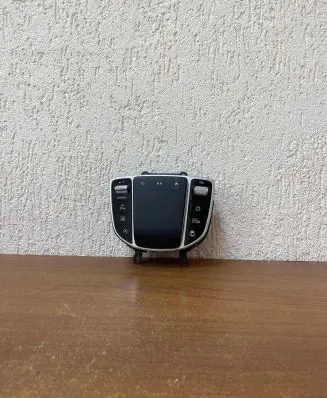 Mercedes-Benz GLC X253 C253 Head unit multimedia control A2539000008 A2539014002