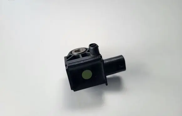 Skoda Superb B8 (3V) Airbag deployment crash/impact sensor