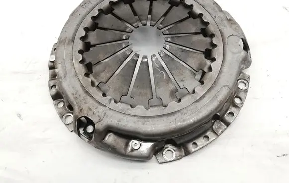 Toyota Auris E180 Pressure plate 