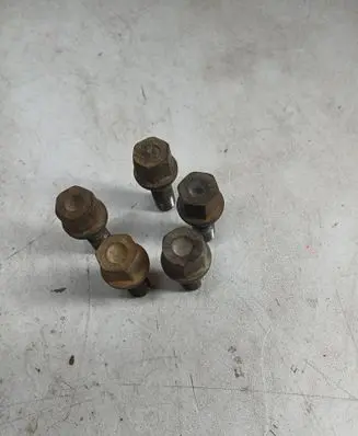 Opel Astra H Nuts/bolts 