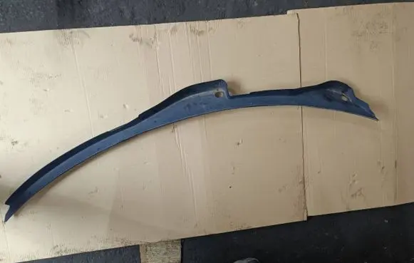 Audi A5 8T 8F Wiper trim 8K2819403