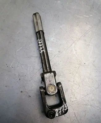 Volkswagen Golf Plus Steering column universal joint