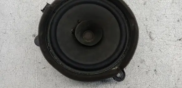 Volvo V50 Front door speaker 30752083