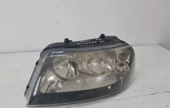 Seat Alhambra (Mk1) Headlight/headlamp 7M7941015K 031182211