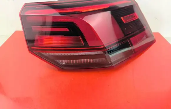 Volkswagen Golf VIII Rear/tail lights 5H0945096C
