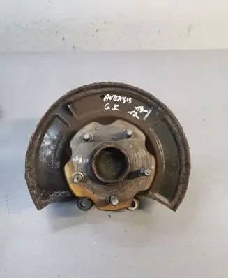 Toyota Avensis T270 Rear wheel hub
