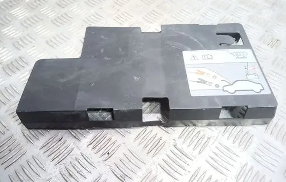 Audi A6 S6 C6 4F Battery box tray cover/lid 4F0915429