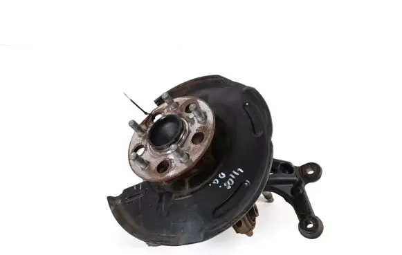 Rear wheel hub