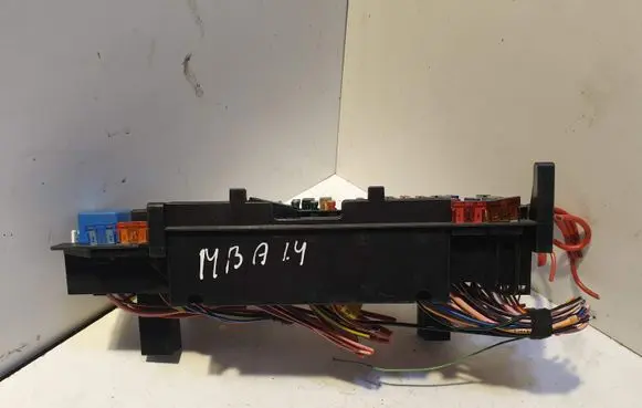 Mercedes-Benz A W168 Fuse module 1685450240