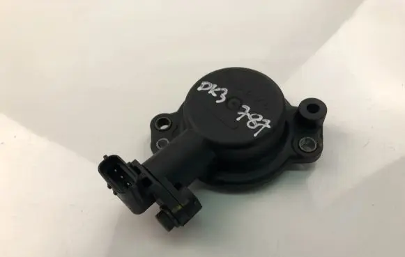 Volvo S60 Crankshaft position sensor 8627354