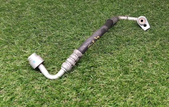Ford Fusion II Air conditioning (A/C) pipe/hose DG9H19N651AB