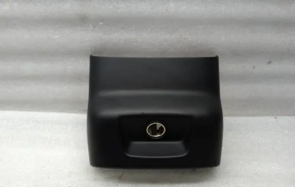 Volvo S90, V90 Cigarette lighter trim rear 39841419