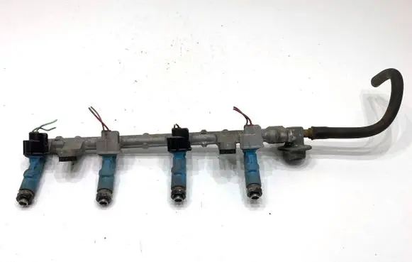 Toyota Yaris Fuel main line pipe 2325023020
